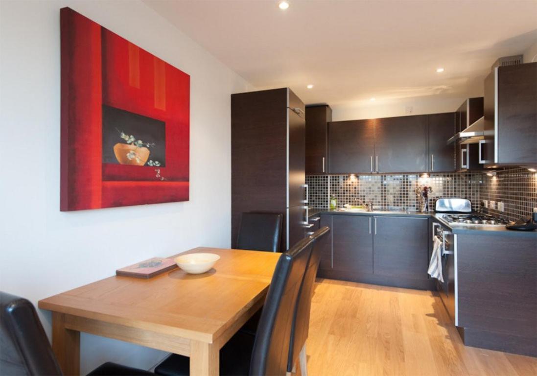 The Lochend Park View Residence เอดินบะระ ภายนอก รูปภาพ